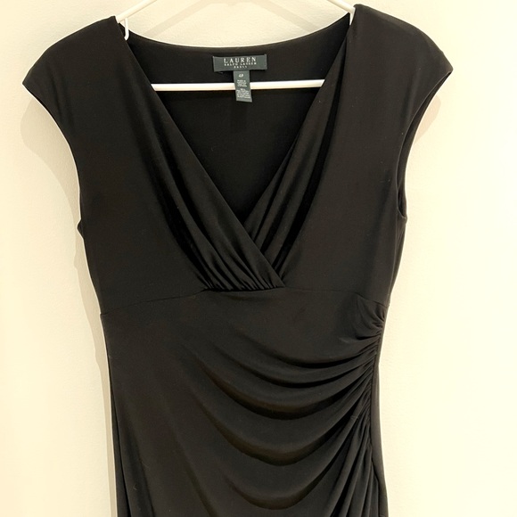 Ralph Lauren black dress (size 4 petite) - Picture 5 of 6